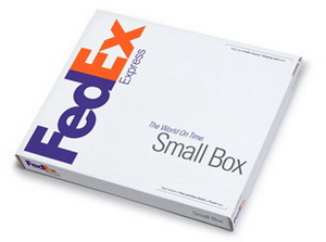 FedEx Small Box - малый бокс для отправлений магнитных лент, небольших документов, каталогов, папок, видео и аудио кассет и дисков.